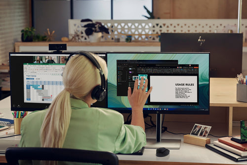 HP 715 Rechargeable Multi-Device Mouse HP 715 Rechargeable Multi-Device Mouse